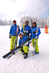 Skischule Mitterdorf mit Skilehrer